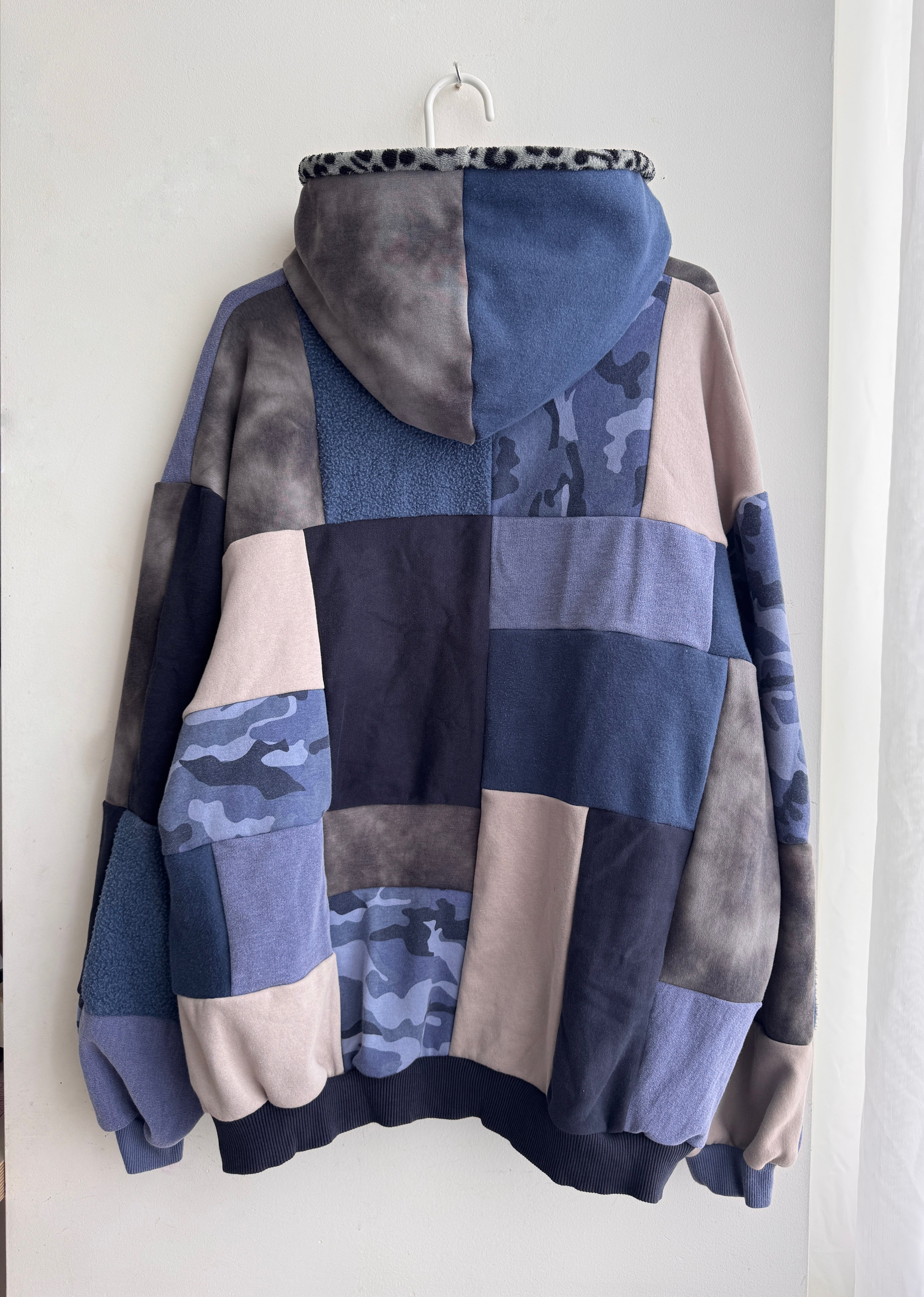 Blue camo patchwork hoodie (XS-XL)
